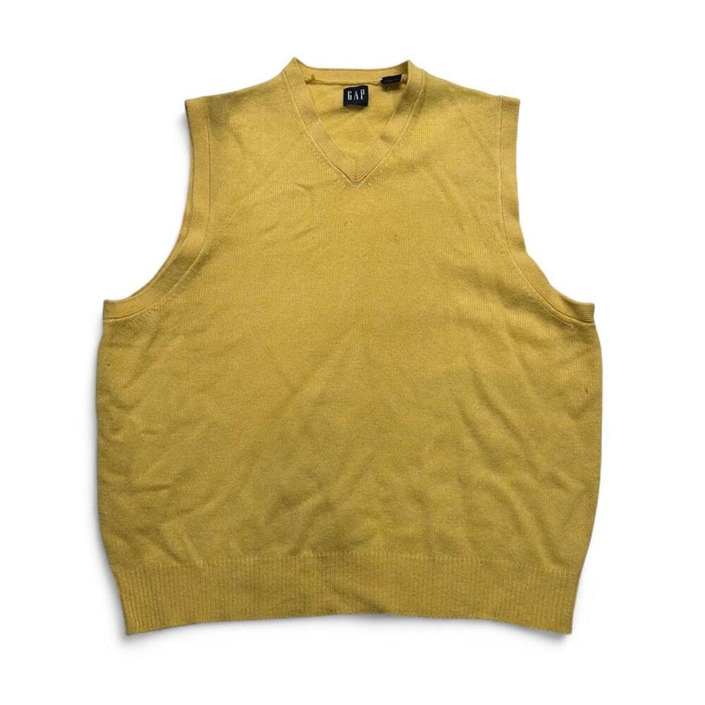Vintage 90s gap yellow 100
